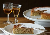 Almond cake from http://roux44.com