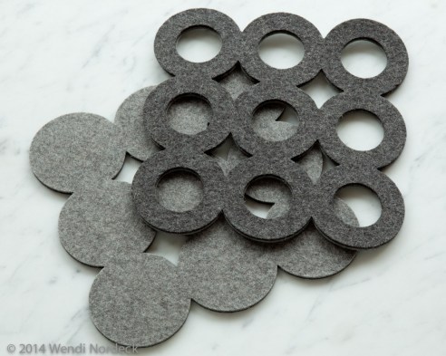 Moufelt trivet from http://roux44.com