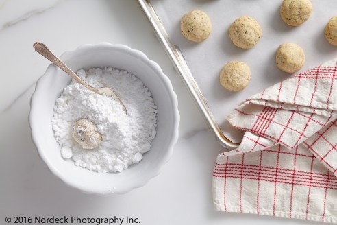 snowball cookies http://roux44.com