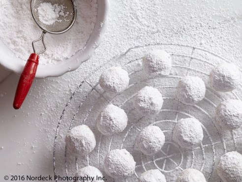 snowball cookies http://roux44.com